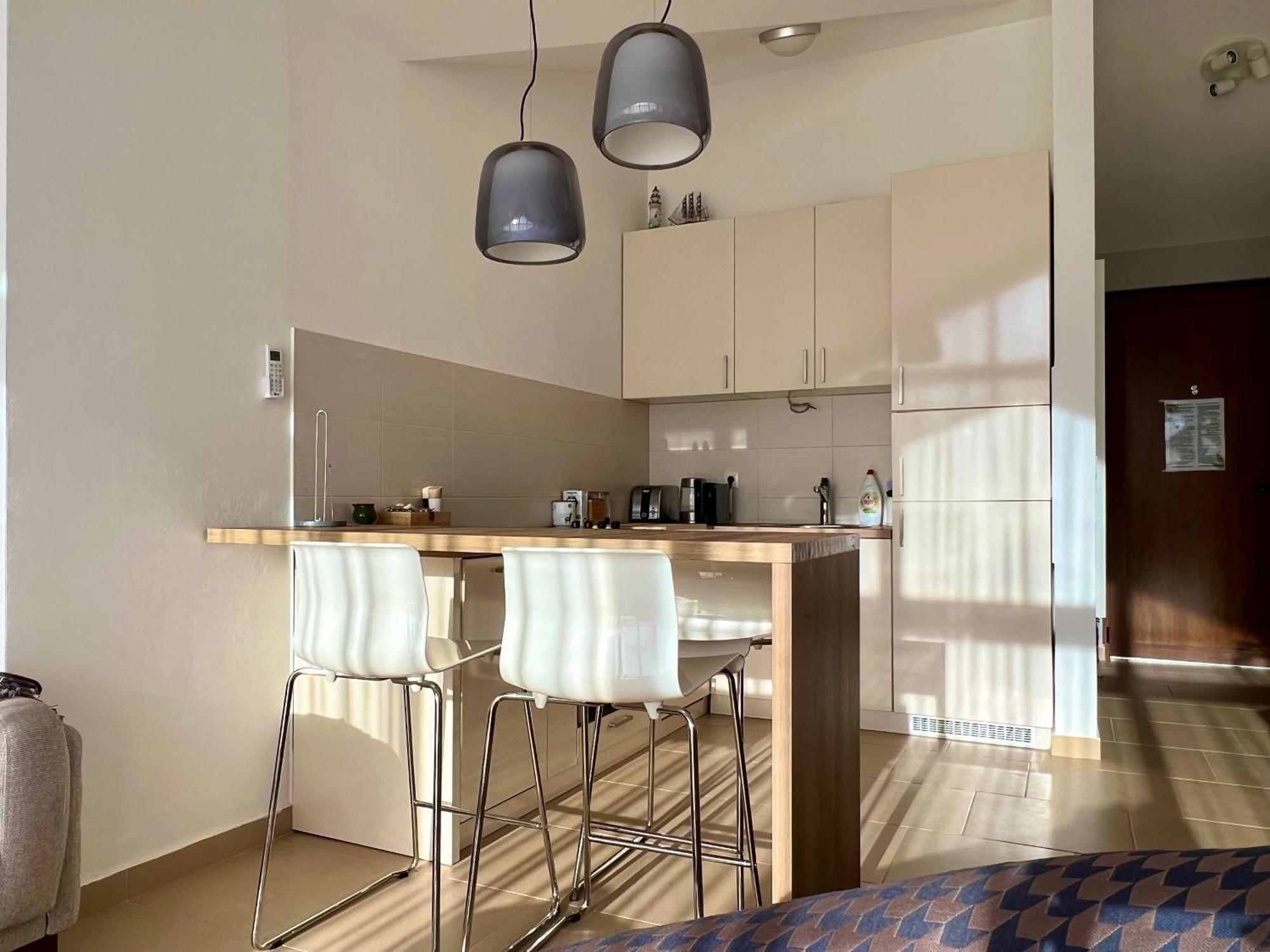 Appartement Acacia Hill B8 à Ðenovići Extérieur photo